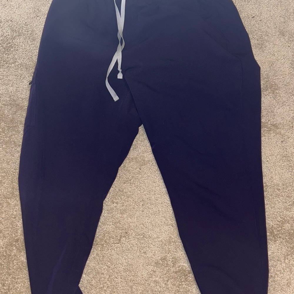 FIGS Womens High Waisted Zamora Jogger Scrub Pants- Purple Jam 2XL